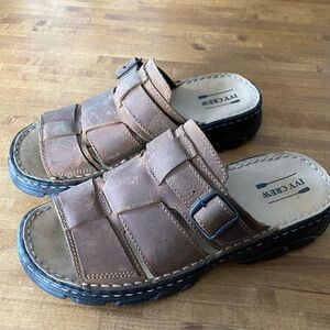 Ivy Crew Men's Tan Leather Sandals vintage sz10